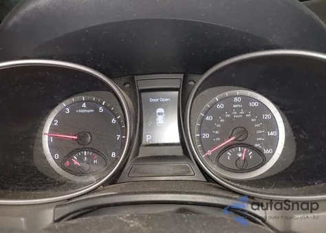 2016 Hyundai Santa Fe Se z USA, uszkodzony, nr VIN KM8SMDHF9GU155898